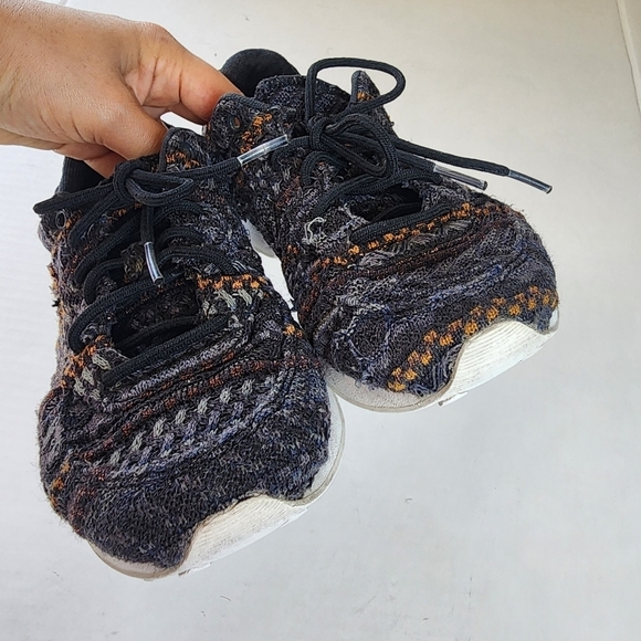 Converse x Missoni |  Signature Print Sneakers,  size 6 - Picture 8 of 12